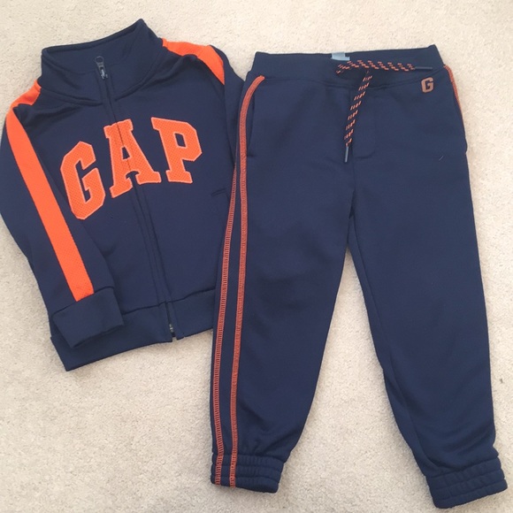 GAP Other - GAP athletic set for boy size 3Y in blue
